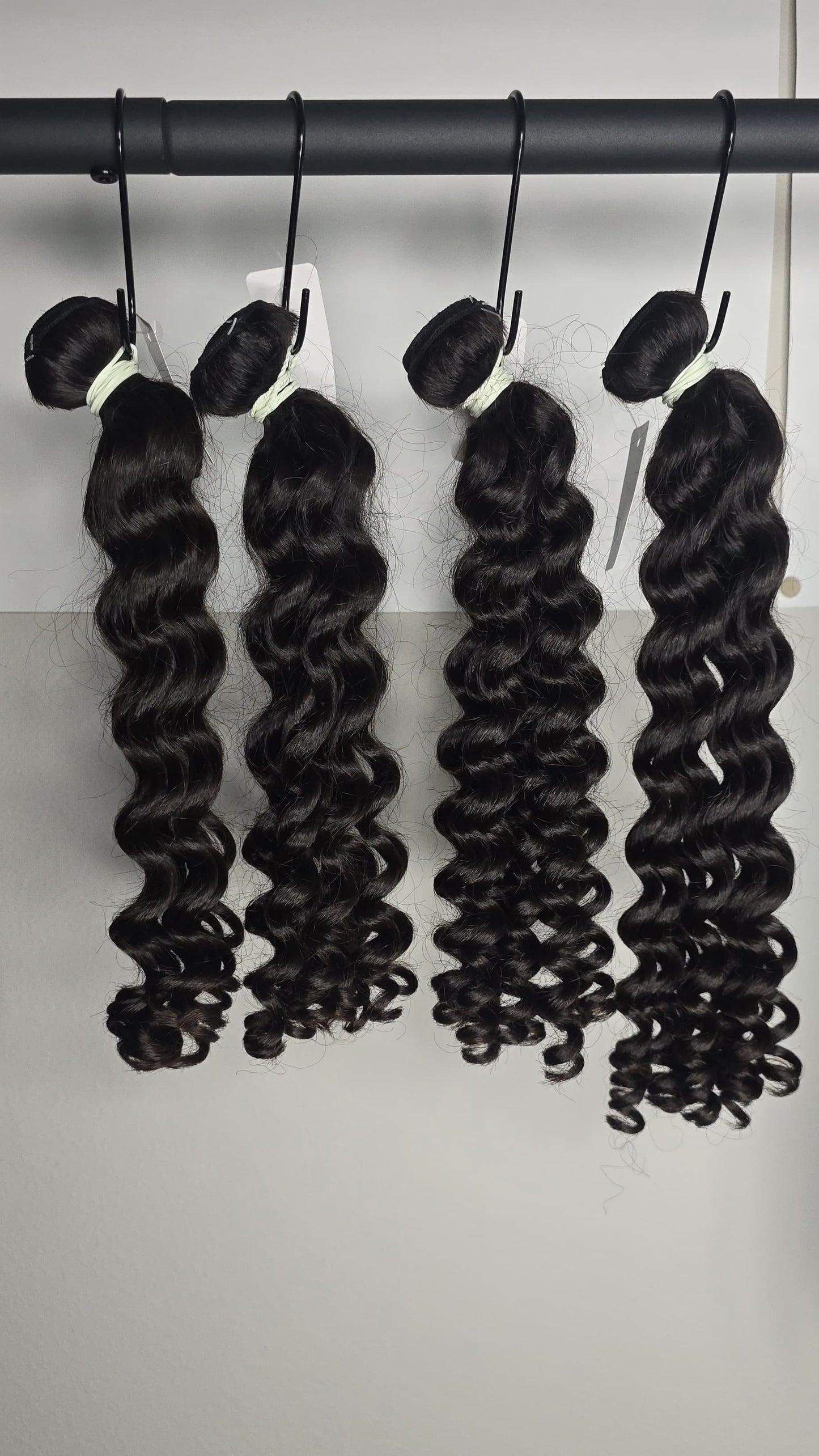 Deep Wave Bundles